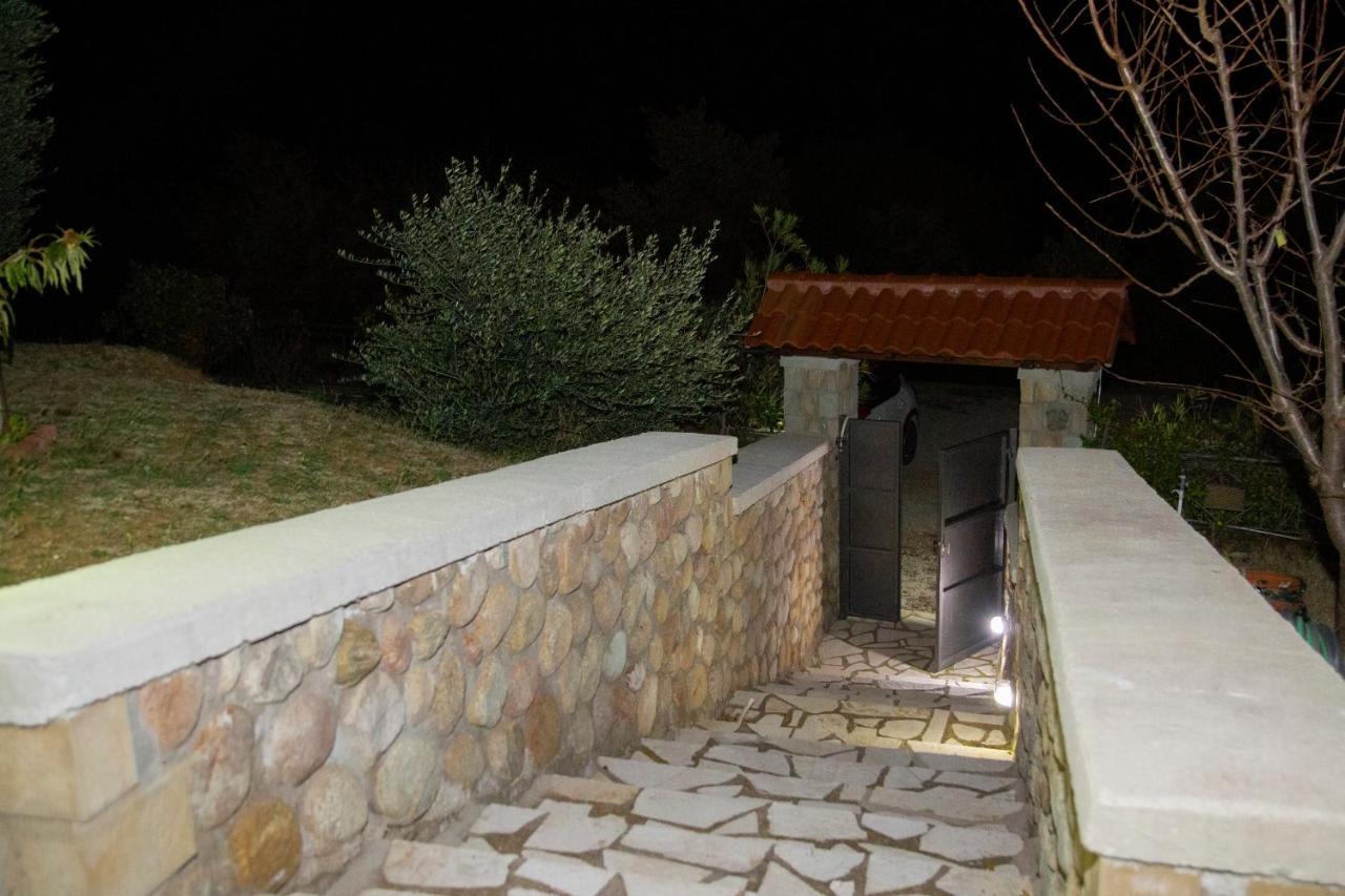Meteora Olio Hills Apartment Kalambaka Bagian luar foto